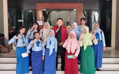 Pelajar SMKN 2 Semarang Mengikuti Penguatan Profil Pelajar Pancasila Bersama UKM PIB UNIVERSITAS SEMARANG