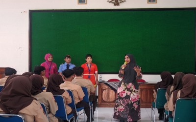 Persiapkan Lulusan Unggul di Industri Penerbangan, SMK Negeri 2 Semarang Hadirkan Sosialisasi Avia X Academy