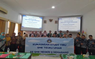 “Transformasi Mutu Sekolah melalui Studi Tiru: Kolaborasi SMK Teuku Umar dan SMKN 2 Semarang”